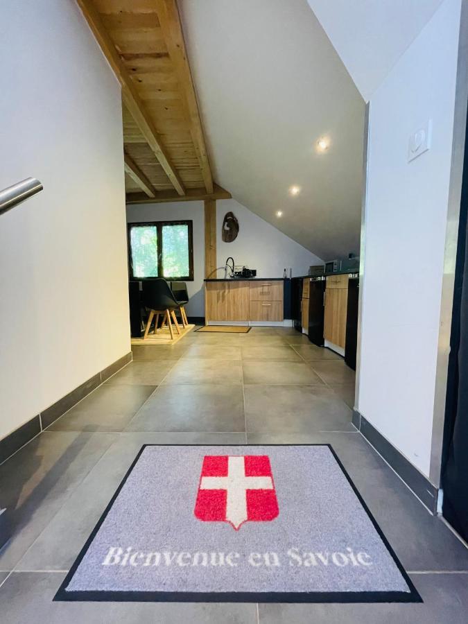 Le Lodge Du Pichat Sainte-Helene-du-Lac Esterno foto