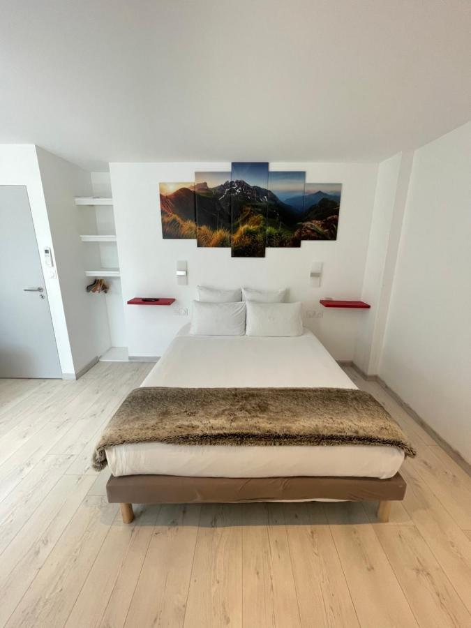 Le Lodge Du Pichat Sainte-Helene-du-Lac Esterno foto