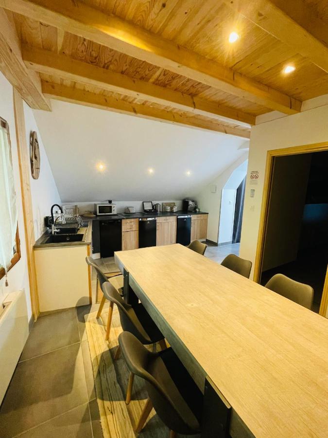 Le Lodge Du Pichat Sainte-Helene-du-Lac Esterno foto
