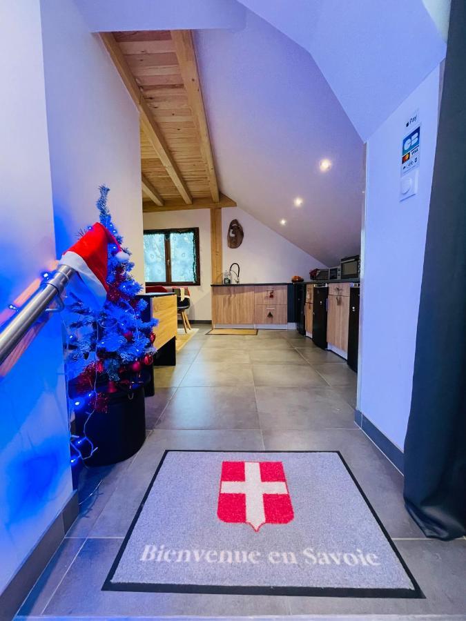 Le Lodge Du Pichat Sainte-Helene-du-Lac Esterno foto