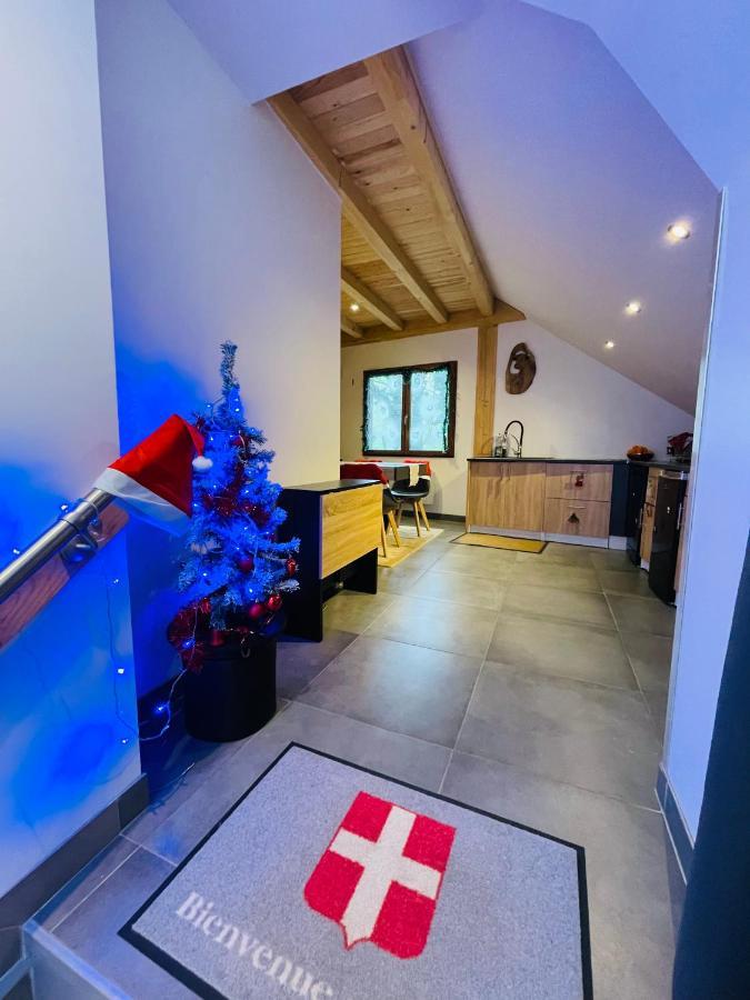 Le Lodge Du Pichat Sainte-Helene-du-Lac Esterno foto