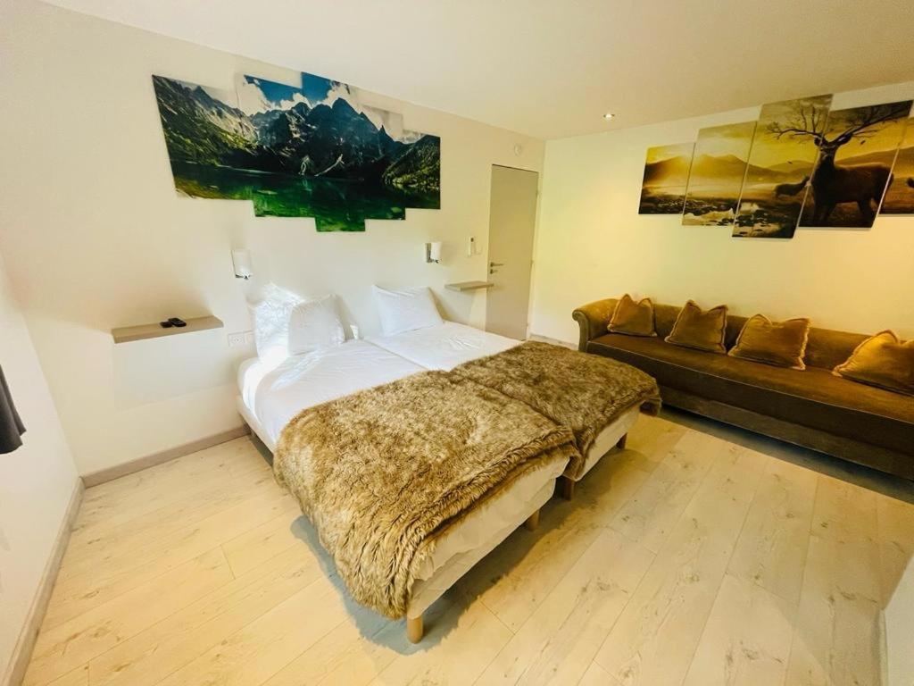 Le Lodge Du Pichat Sainte-Helene-du-Lac Esterno foto